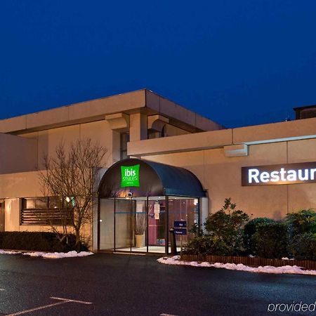 Ibis Styles Melun Hotel Rubelles Buitenkant foto