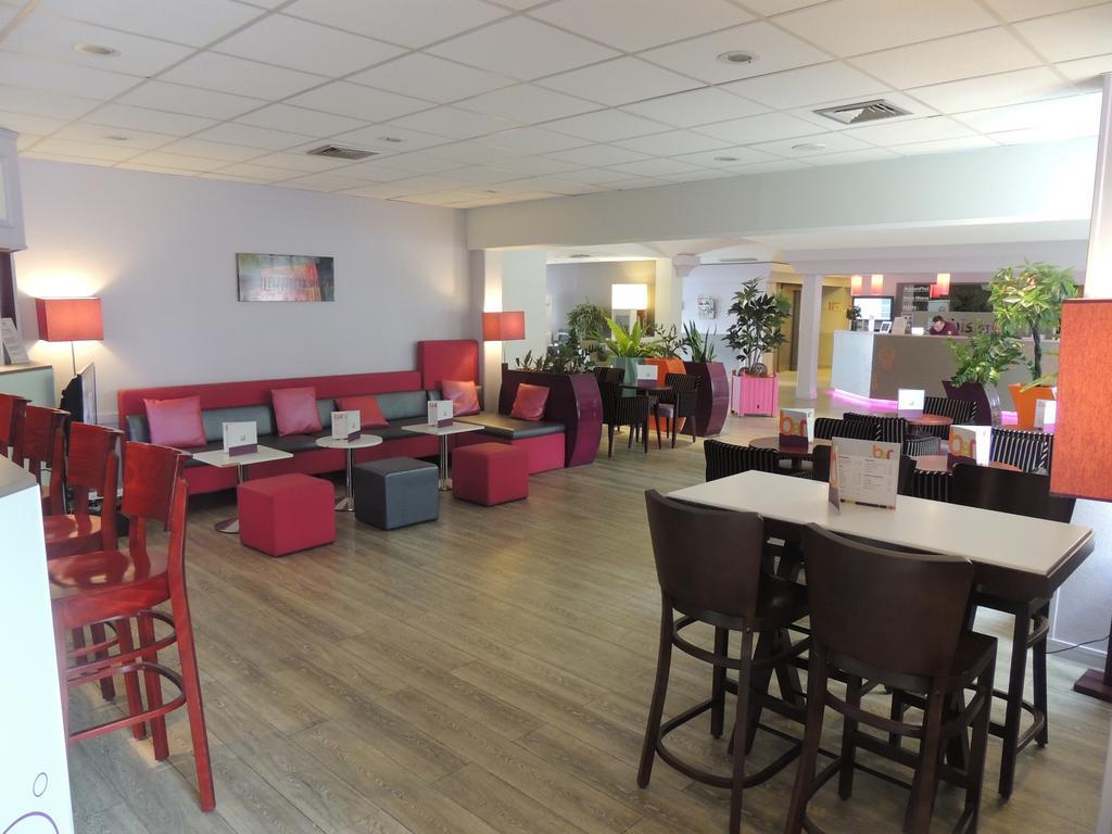 Ibis Styles Melun Hotel Rubelles Buitenkant foto