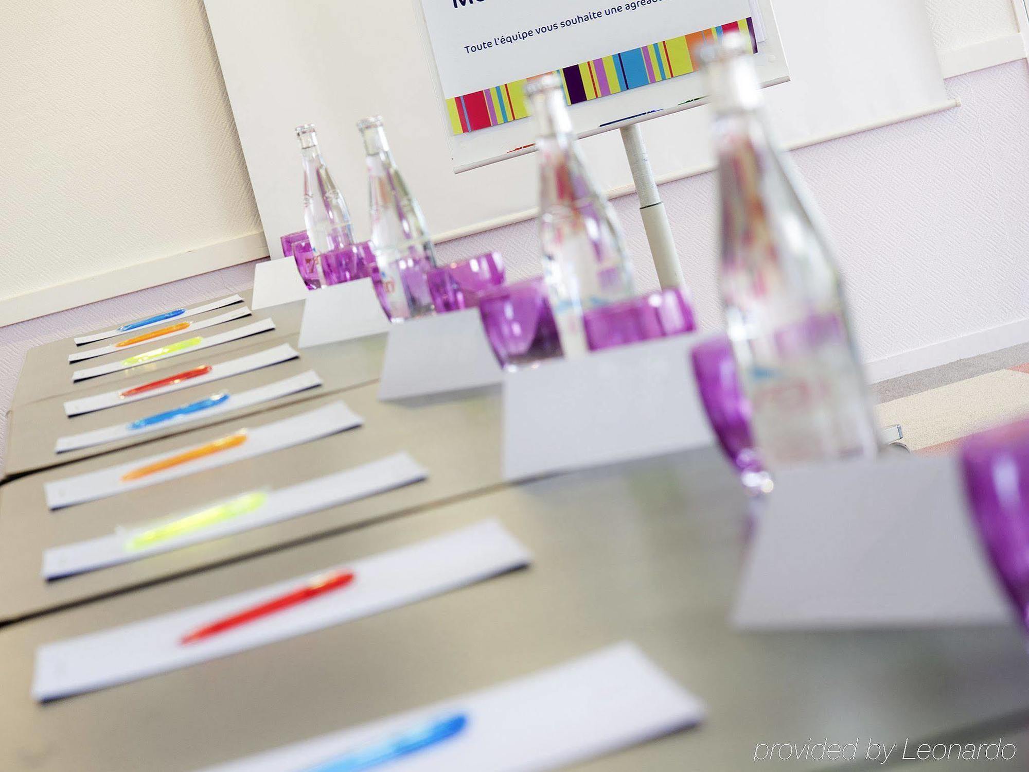 Ibis Styles Melun Hotel Rubelles Buitenkant foto