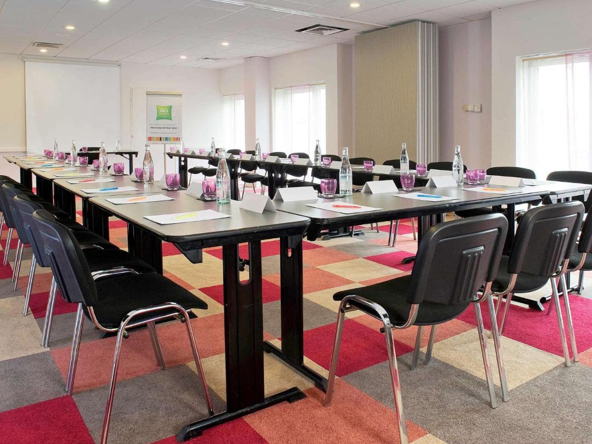 Ibis Styles Melun Hotel Rubelles Buitenkant foto
