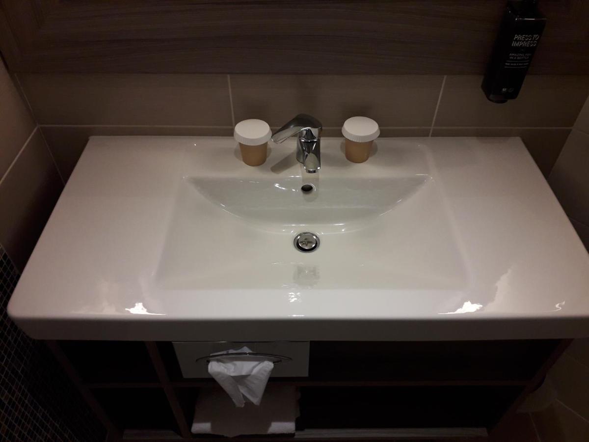 Ibis Styles Melun Hotel Rubelles Buitenkant foto